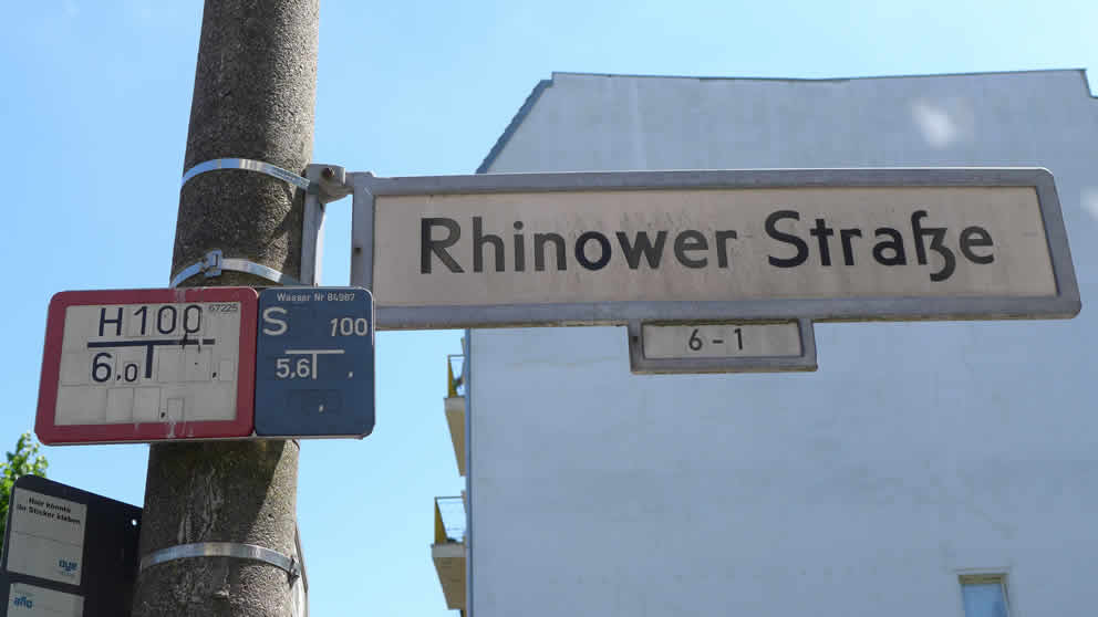 Rhinower Straɮe